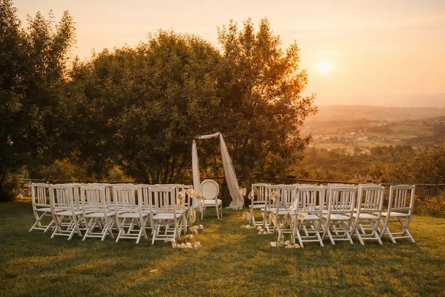 Quinta Casa da Adega – quinta para casamento elegante em Mafra, Portugal, com espaço exterior para cerimónia e receção